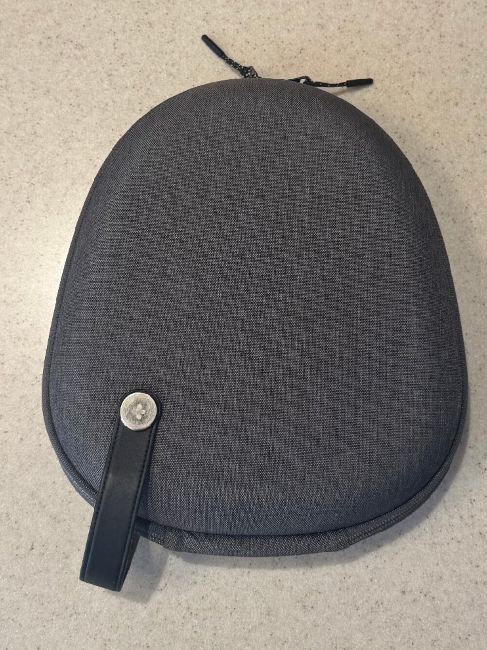 AirPods Max CASE 1st & 2nd Gen: SPIGEN KLASDEN Carrying Case Charcoal Gray